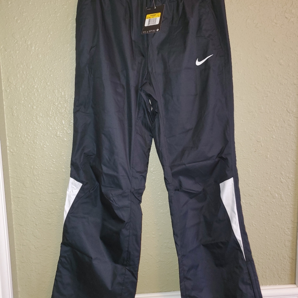 Nike storm fit training pants